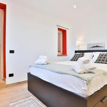 La Maison De Blinou Apartment