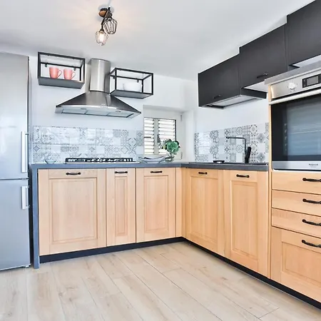 Apartman Guesthost - La Maison De Blinou Nápoly